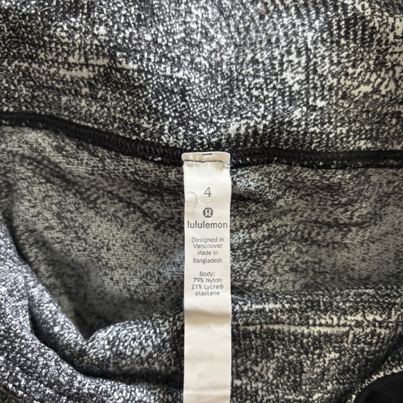 Lululemon Wunder Under Low Rise Leggings - Picture 4 of 4